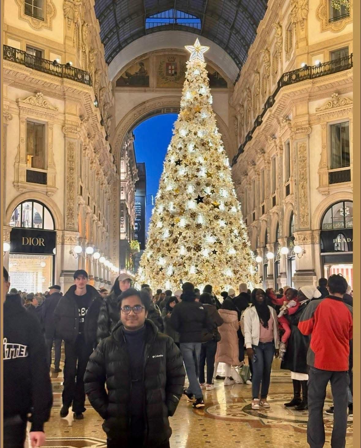 ডিসেম্বরে মিলান—ব্যস্ত শহরের এক নরম বিরতি